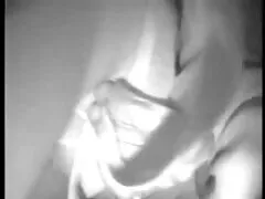 Mamá sucia monta a su vecino más joven