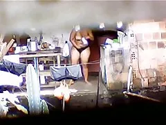 Lujurioso amateur alemán ama de casa duro doggystyled
