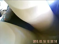No puedo creer que ella pruebe este monstruo
