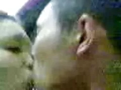 Ama de casa caliente madura obtiene estilo perrito y creampied