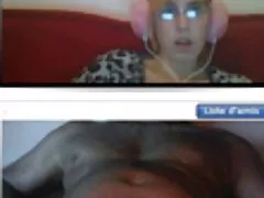 Adolescente apenas legal perdió la virginidad en la cámara
