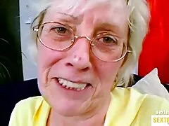 Adolescente caliente teniendo culo a la boca sesión de sexo