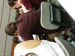 Quítate de encima, abuelo, todavía soy virgen