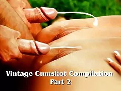 Creampie anal para una pequeña chica blanca