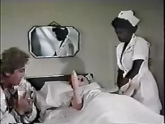 Esta belleza tetona perfecta es el sueño de todo hombre
