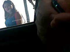 El médico de la prisión se folla a un enano adolescente arrestado