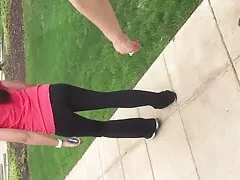 Golpeó a la chica más borracha de nuestra fiesta
