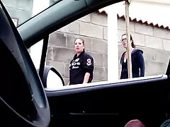 Seductora chica follada por el culo después de un duro entrenamiento
