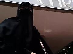 Aun